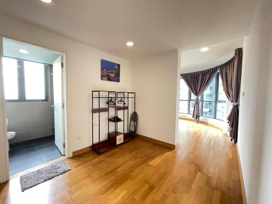 Teega Suites Seaview By Vdo Homestay Nusajaya  Kültér fotó