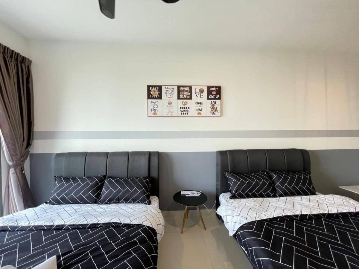 Teega Suites Seaview By Vdo Homestay Nusajaya  Kültér fotó