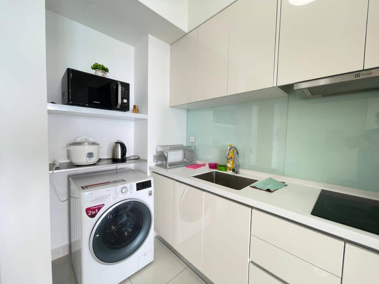 Teega Suites Seaview By Vdo Homestay Nusajaya  Kültér fotó
