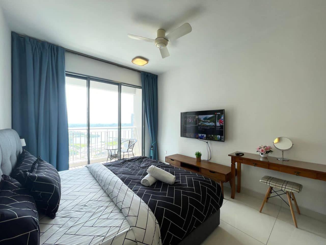 Teega Suites Seaview By Vdo Homestay Nusajaya  Kültér fotó